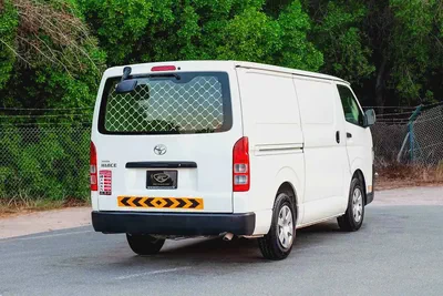 Toyota Hiace Standard Roof | Delivery Van | GCC Specs | Ref#T24064-3