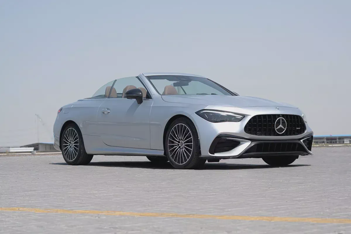 2025 Mercedes-Benz CLE-Class CLE450 Pinnacle (American Specs)-1-1