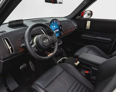 MINI COUNTRYMAN JCW - 2026 - GCC - AGMC WARRANTY AND SERVICE CONTRACT - BRAND NEW CONDITION-8