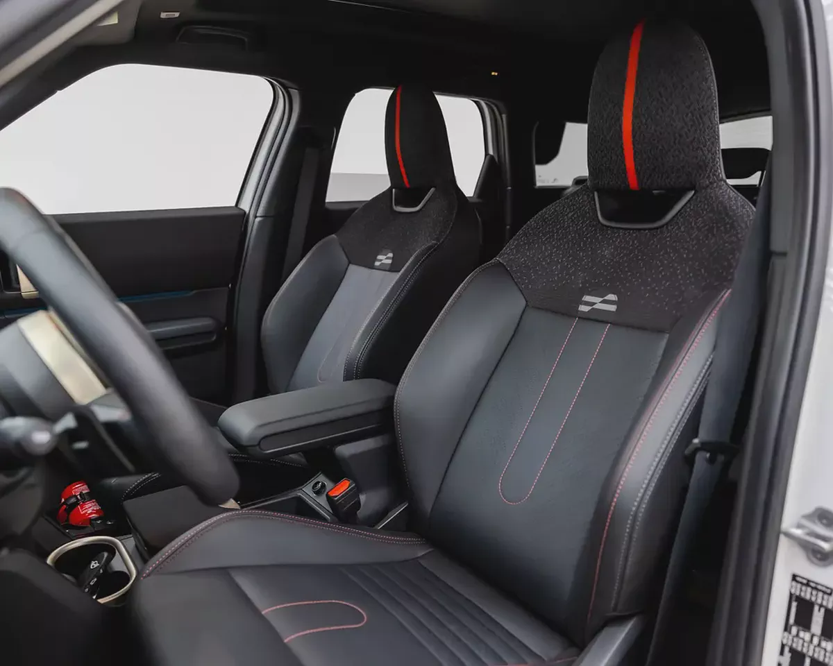 MINI COUNTRYMAN JCW - 2026 - GCC - AGMC WARRANTY AND SERVICE CONTRACT - BRAND NEW CONDITION-16-16