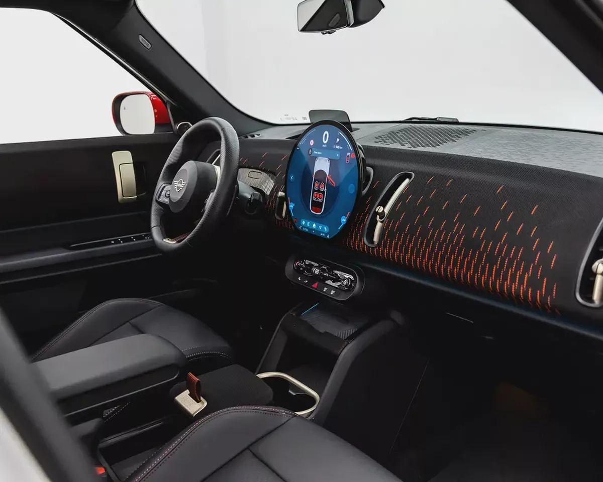 MINI COUNTRYMAN JCW - 2026 - GCC - AGMC WARRANTY AND SERVICE CONTRACT - BRAND NEW CONDITION-7-7