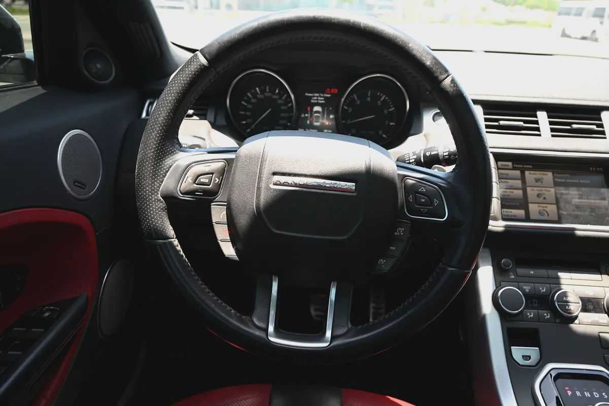 AGENCY MAINTAINED - RANGE ROVER EVOQUE 2.0TC DYNAMIC PLUS - PARK ASSIST - GCC-9-9