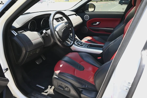 AGENCY MAINTAINED - RANGE ROVER EVOQUE 2.0TC DYNAMIC PLUS - PARK ASSIST - GCC