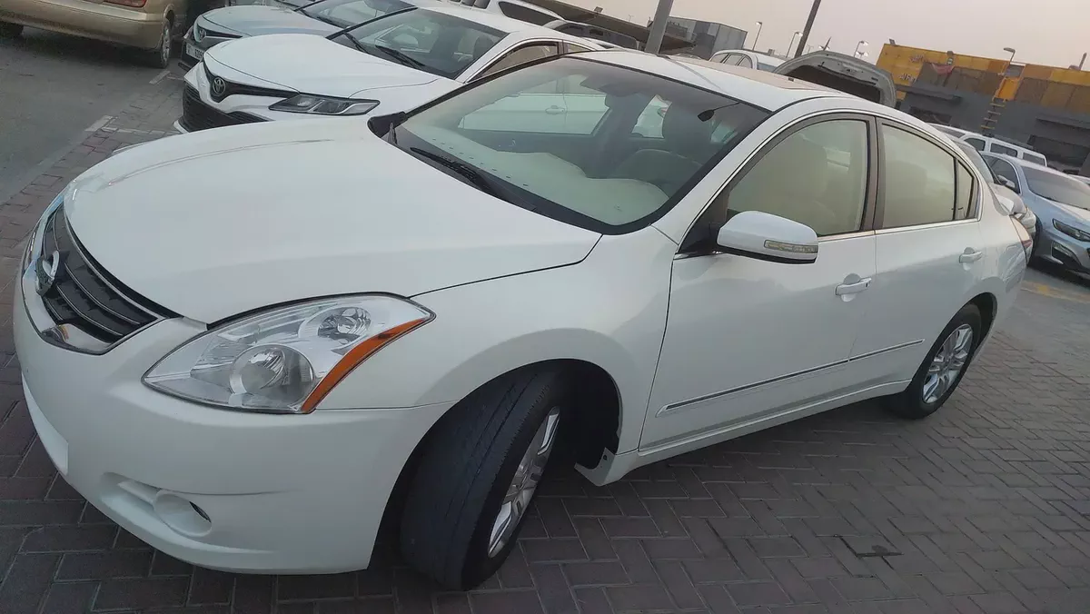 Nissan Altima 2012 SL | GCC Specs | Top Option | Well Maintained-12-12