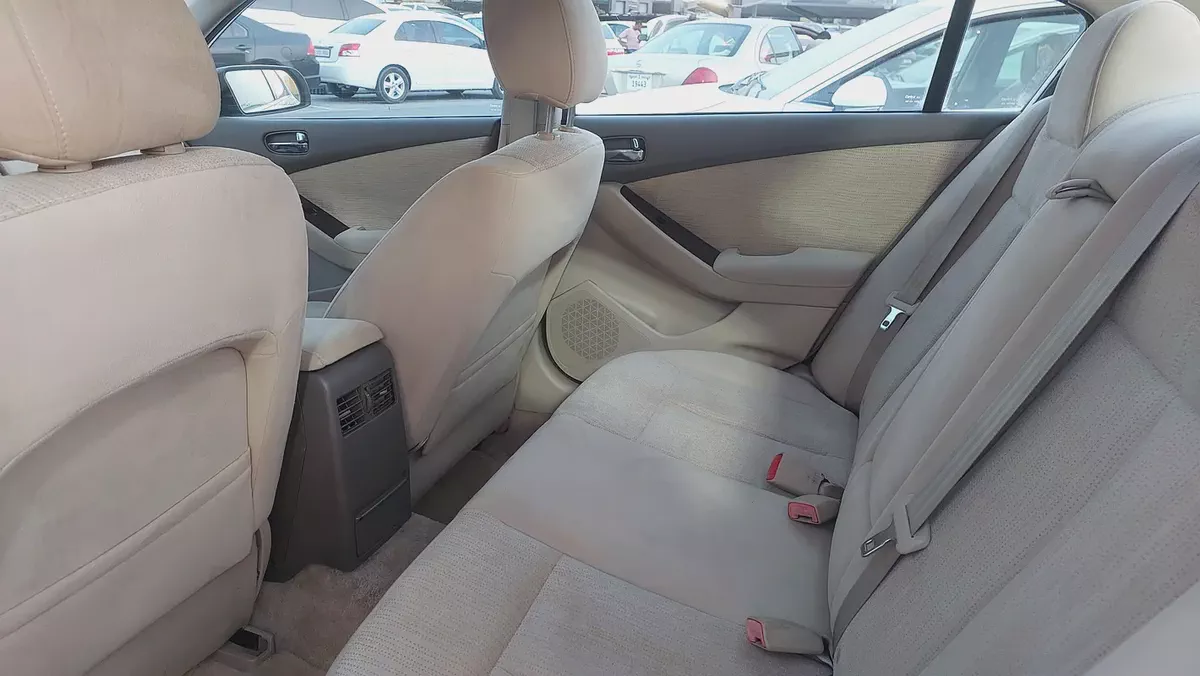 Nissan Altima 2012 SL | GCC Specs | Top Option | Well Maintained-17-17