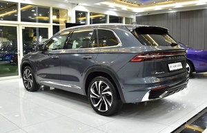 Geely Monjaro 4WD ( 2025 Model ) in Grey Color GCC Specs