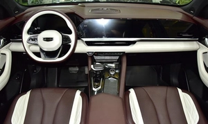 Geely Monjaro 4WD ( 2025 Model ) in Grey Color GCC Specs