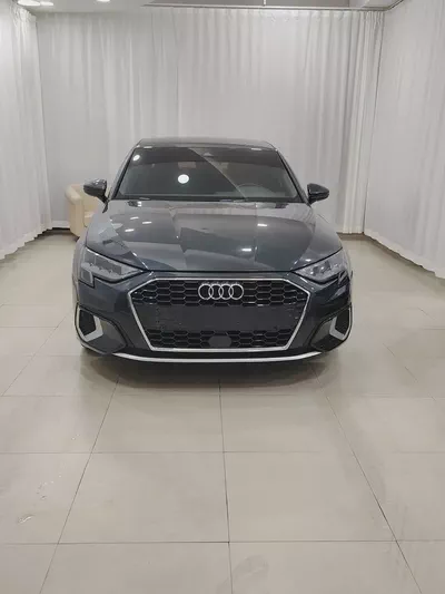 Audi A3 35 TFSI 2022 | GCC Specs | Low Mileage | Warranty-1