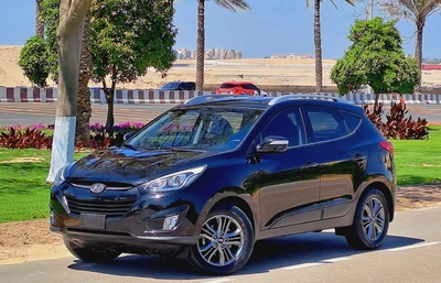 1,725-MONTHLY FOR 1 YEAR ONLY | HYUNDAI TUCSON 2015 2.0L GCC | CRUISE CONTROL I GPS I ACCIDENT FREE-0