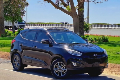 1,725-MONTHLY FOR 1 YEAR ONLY | HYUNDAI TUCSON 2015 2.0L GCC | CRUISE CONTROL I GPS I ACCIDENT FREE-1