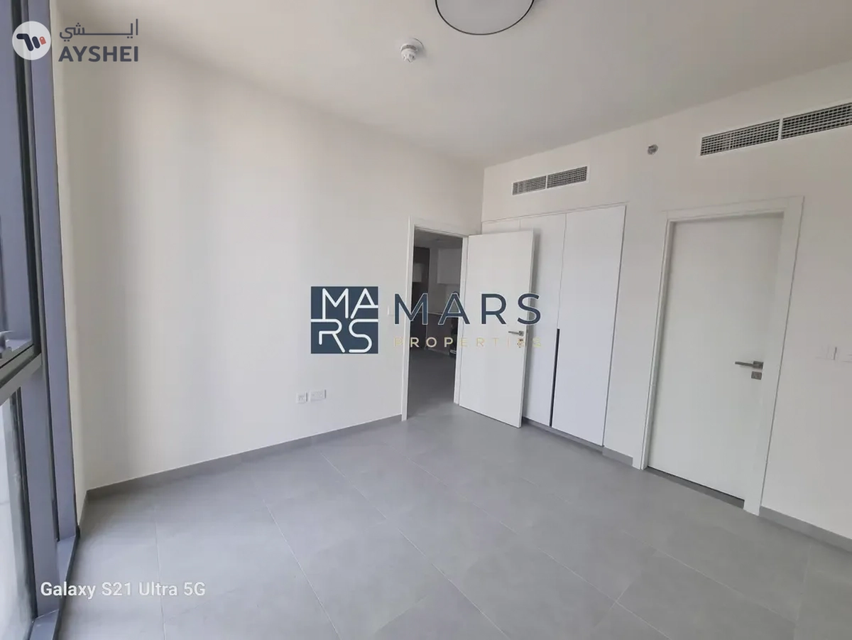 Brand New l Ready To Move l Beautiful Finishing l With Gym l Swimming Pool l Parking Free-5-5