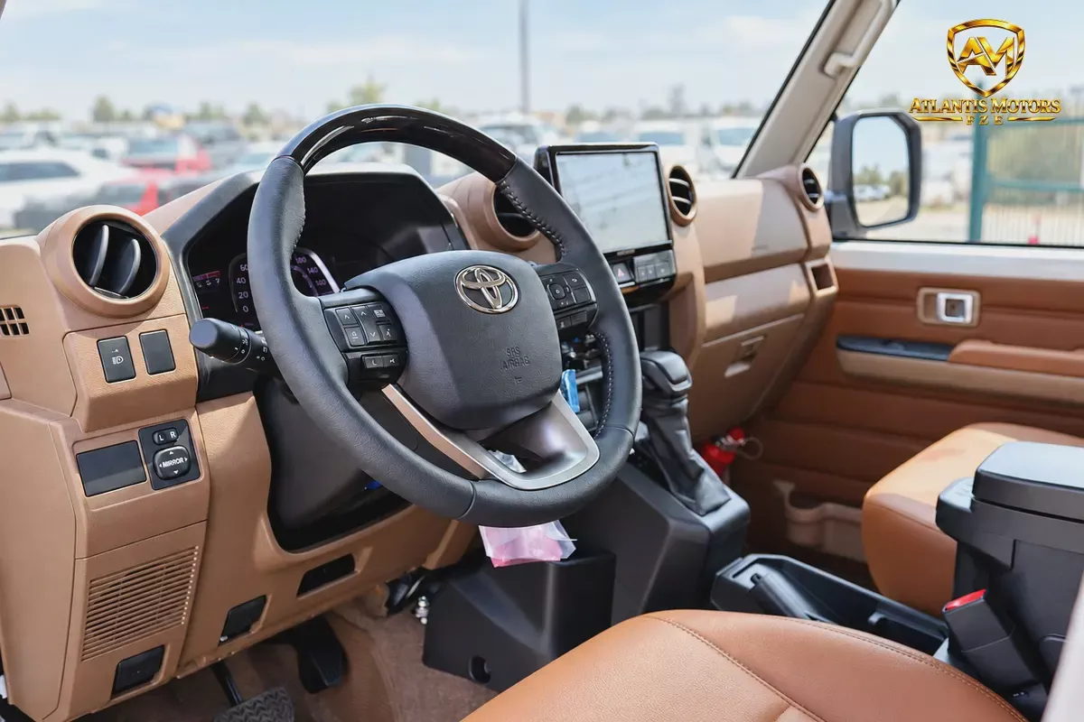 Toyota Land Cruiser 70 Series LC 76 LX-11-11