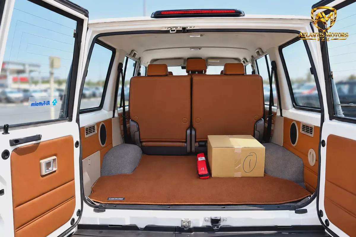 Toyota Land Cruiser 70 Series LC 76 LX-14-14