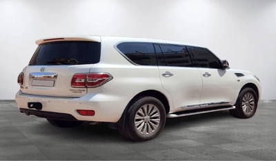 Nissan Patrol 400 Horsepower LE Titanium 5.6L Excellent condition - Large Engine - AED 90,000-8