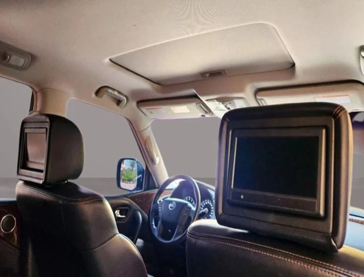 Nissan Patrol 400 Horsepower LE Titanium 5.6L Excellent condition - Large Engine - AED 90,000-5-5