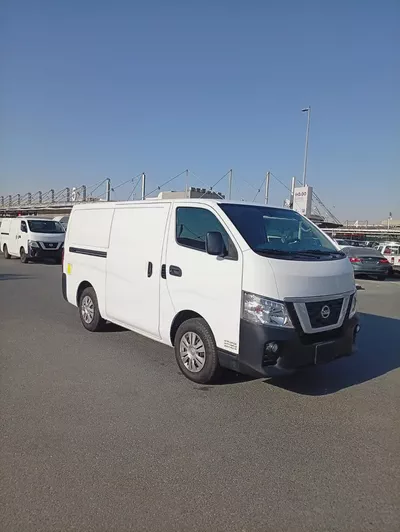 Automatic Gear Nissan Urvan Van 2022 GCC Specs-0