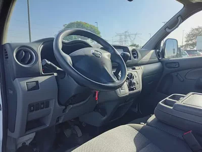 Automatic Gear Nissan Urvan Van 2022 GCC Specs-11