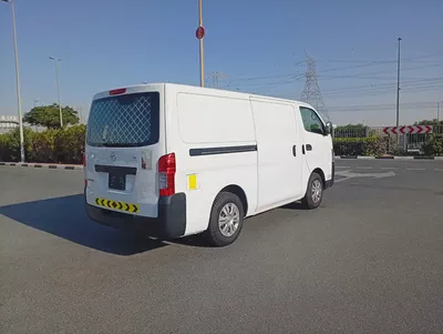 Automatic Gear Nissan Urvan Van 2022 GCC Specs-2