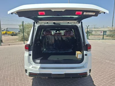 Toyota Land Cruiser VXR-19