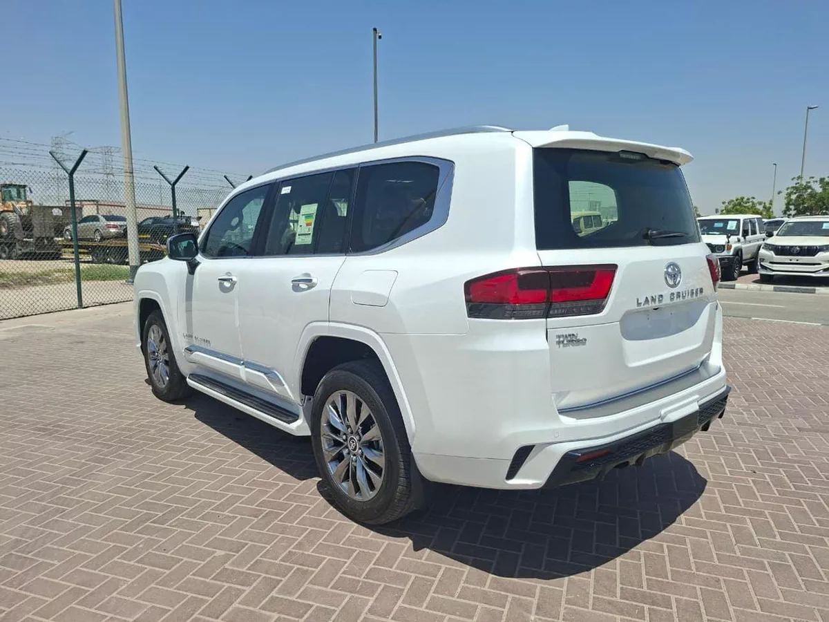 Toyota Land Cruiser VXR-17-0