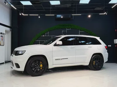 Jeep Grand Cherokee Trackhawk 2018 | GCC Specs | Supercharged 6.2L V8-0