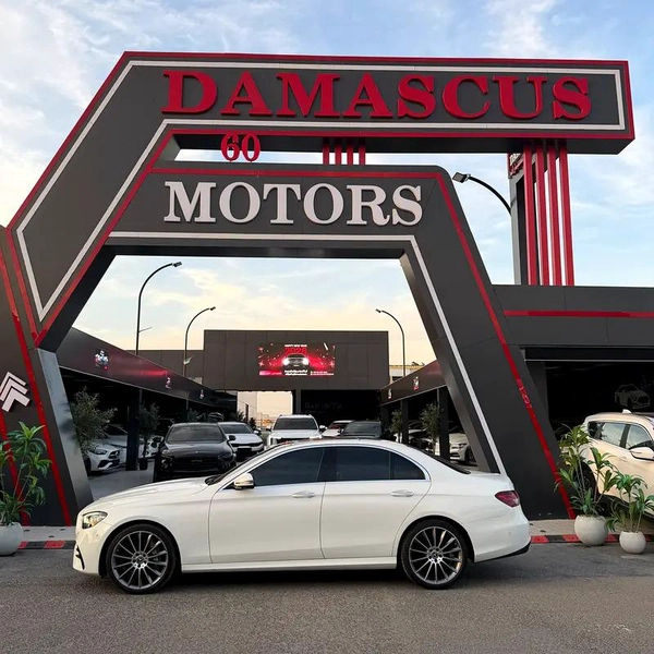 Mercedes E350 2021 | Korean Specs | Clean Title | 26K KM | White | مرسيدس E350 2021 وارد كوري كلين ت