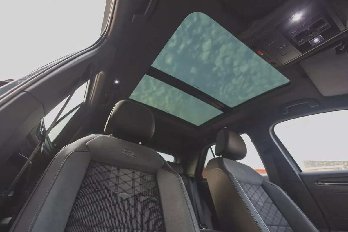 Volkswagen T-Roc 2024-12-12