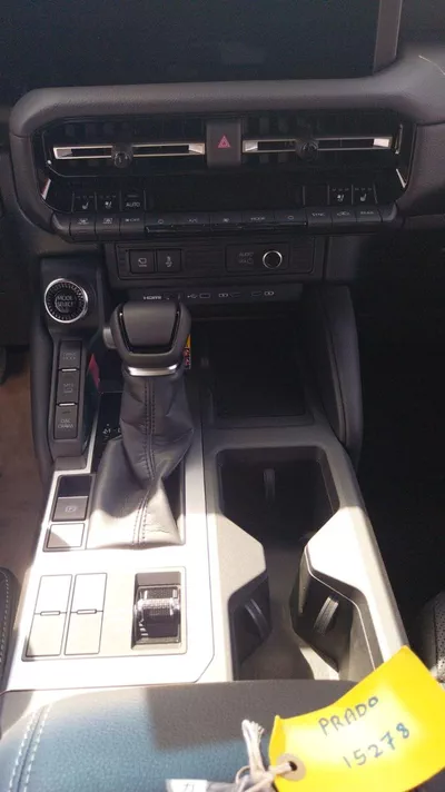 Toyota Prado VXR Luxury 2.4L Petrol Turbo * Export to Africa *-6