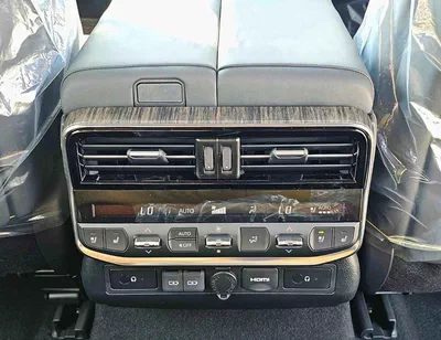 Toyota Land Cruiser VXR / FULL OPTION / 3.3L DIESEL / PWR SEATS / RADAR / JBL SPEAKERS (CODE # 69000)-15