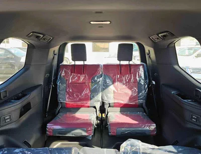 Toyota Land Cruiser VXR / FULL OPTION / 3.3L DIESEL / PWR SEATS / RADAR / JBL SPEAKERS (CODE # 69000)-18