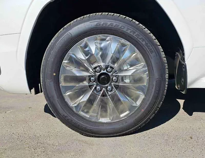Toyota Land Cruiser VXR / FULL OPTION / 3.3L DIESEL / PWR SEATS / RADAR / JBL SPEAKERS (CODE # 69000)-5