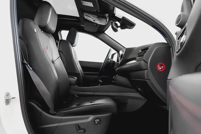 AED 2,461 / 60 months | 0% DP | 2023 Dodge Durango GT / Full Dodge (Al Futtaim) Service History-9