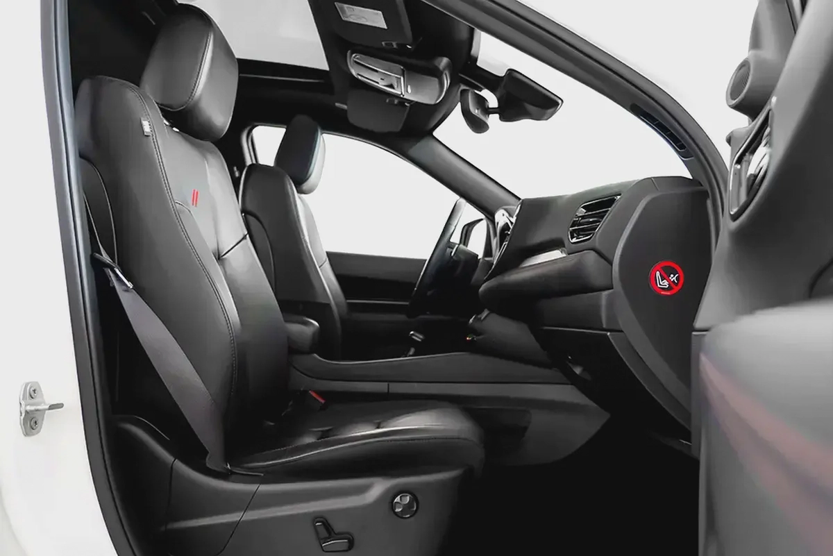 AED 2,461 / 60 months | 0% DP | 2023 Dodge Durango GT / Full Dodge (Al Futtaim) Service History-9-9