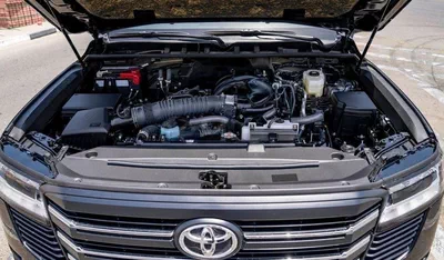 Toyota Land Cruiser GXR Toyota land cruiser lc300 GXR 4.0 PETROL AT 2025-10
