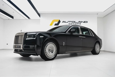 2026 ROLLS ROYCE PHANTOM EWB | GCC | MAIN DEALER WARRANTY SERVICE | VIP REAR SEATS-0