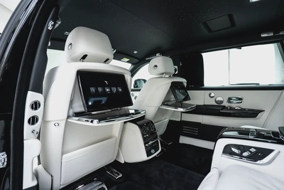 2026 ROLLS ROYCE PHANTOM EWB | GCC | MAIN DEALER WARRANTY SERVICE | VIP REAR SEATS-16