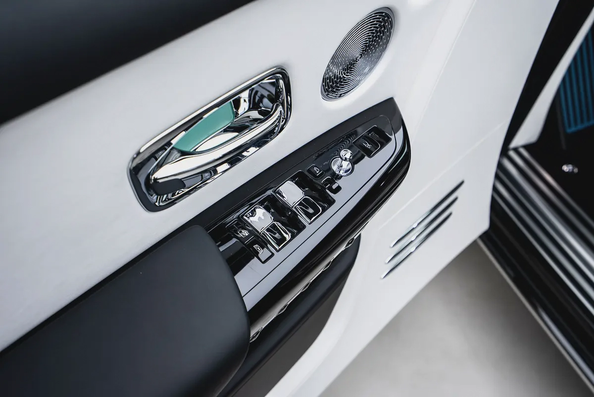 2026 ROLLS ROYCE PHANTOM EWB | GCC | MAIN DEALER WARRANTY SERVICE | VIP REAR SEATS-10-10