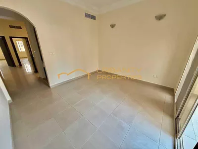 Renovated || 4 Bedroom Villa || Front yard || Al Garhoud ||-5