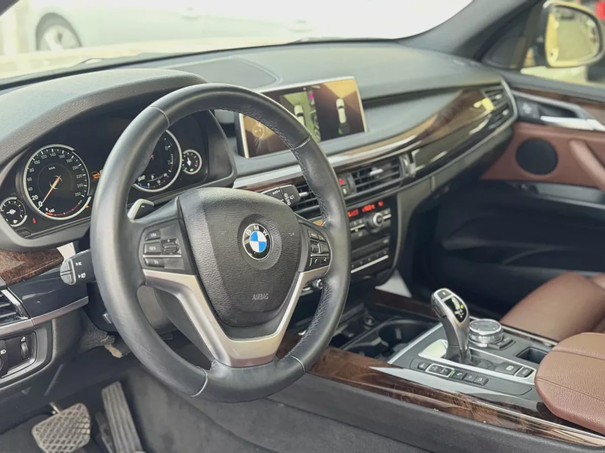 BMW X5, Gulf, in agency condition-7-7