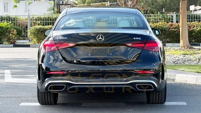 Mercedes-Benz C 200 AMG Premium GCC EQ Boost RWD DEALER WARRANTY 5 YEARS-16
