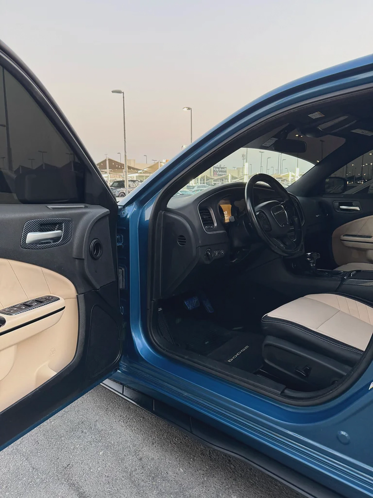 دودچ تشارچر SXT PLUS V6 موديل 2020 وارد بحاله ممتازه-11-11