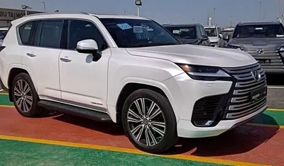 Lexus LX600 VIP LAUNCH EDITION LEXUS LX 600 TURBO SPORTS-5
