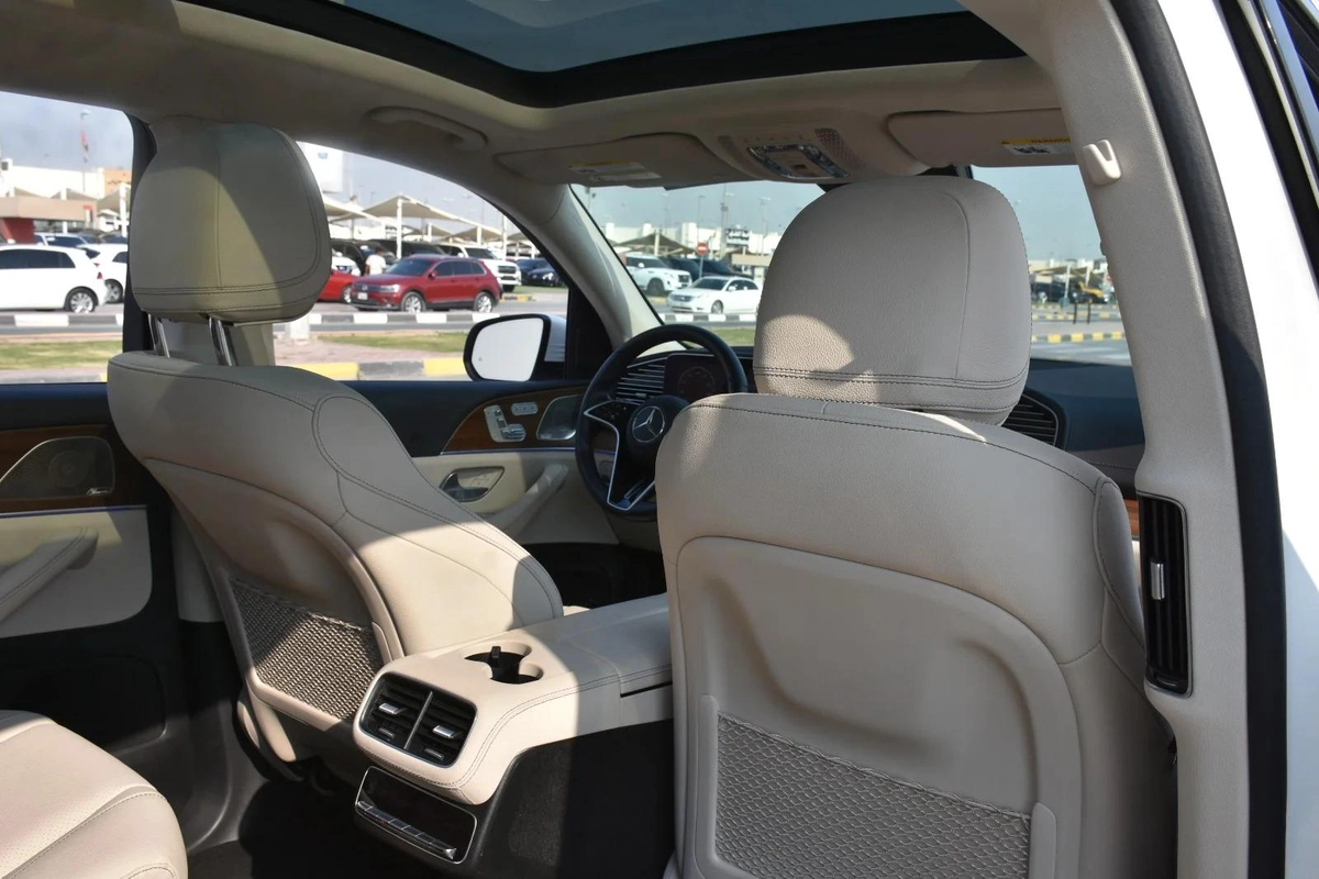 MERCEDES BENZ GLS450 4MATIC 2024 | WHITE-13-13