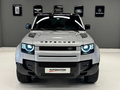 Land Rover Defender 2024-1