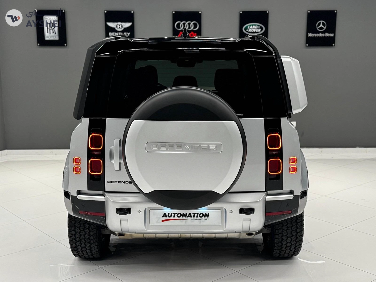 Land Rover Defender 2024-6-6