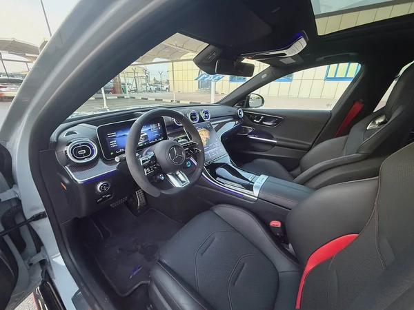 MERCEDES C 63s AMG - E PERFORMANCE - 2024 - 4,000 kms - JAPANESE SPEC