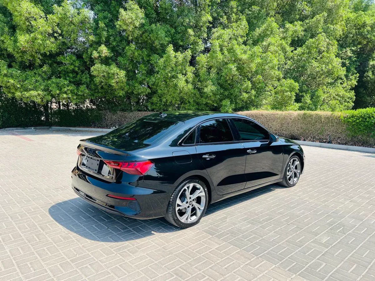 Audi A3 40 TFSI PREMIUM-18-0