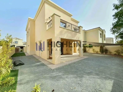 5 Bedroom Spanish Villa FOR RENT in Arabian Ranches-1