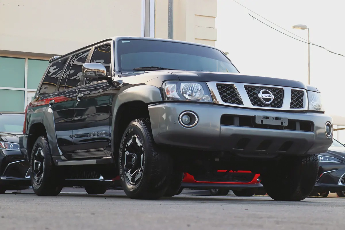 Nissan Patrol Safari Super Safari 2021 GCC Specs-2-2