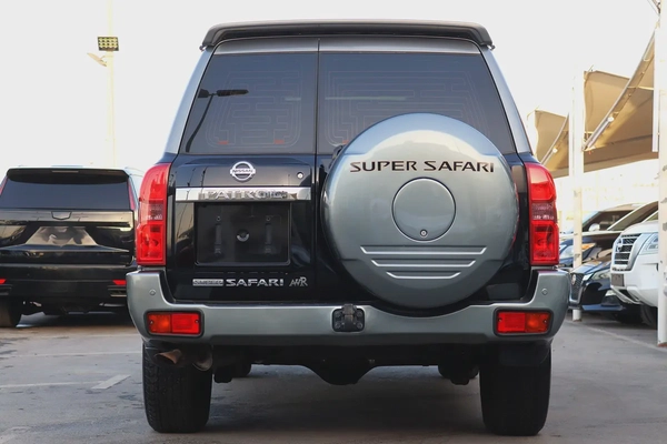Nissan Patrol Safari Super Safari 2021 GCC Specs